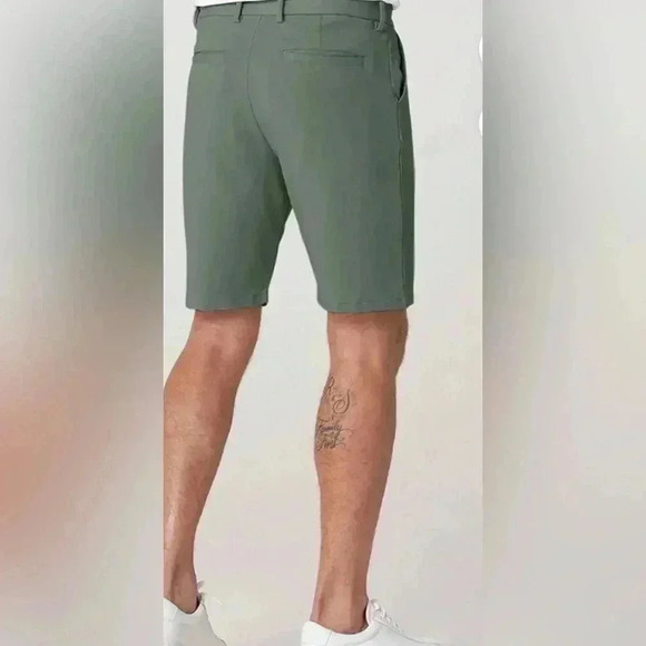 Swet Tailor The Everyday Chino Short Olive NWT - Picture 2 of 3